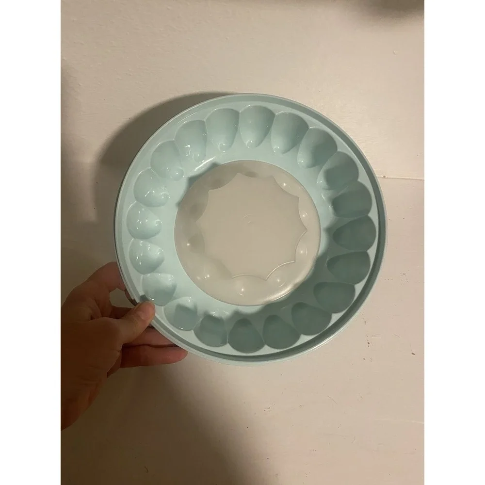 Vintage Tupperware Jello Mold Ice Ring Mint Green 3 Piece